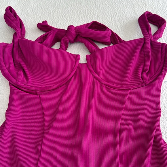 L*Space Ribbed Kendal One Piece, Size Small, $207 - Picture 9 of 12